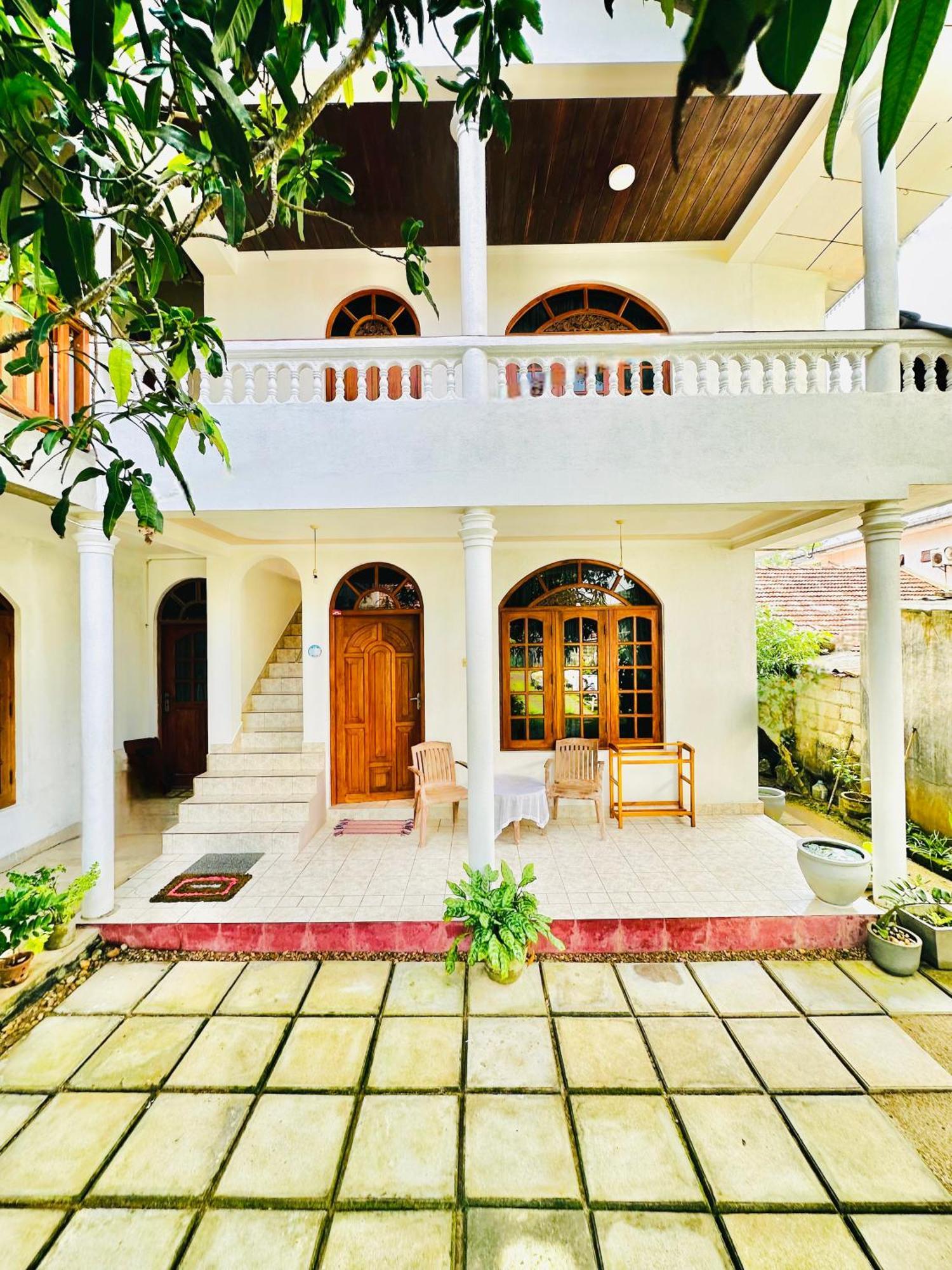 Welcome Family Guest House. Bentota Exterior photo